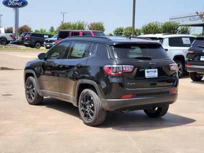 New 2026 Jeep Compass Latitude