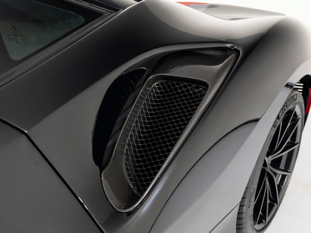 Used 2020 Ferrari 488 Pista Coupe RWD image 50