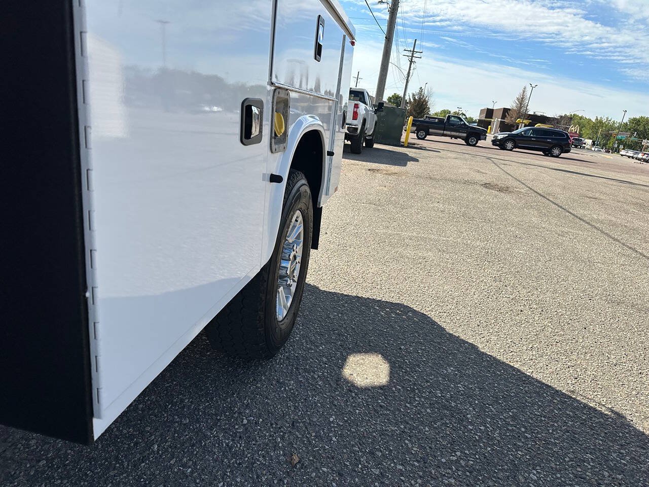 Used 2019 Ford F350 XL w/ Power Equipment Group AWD/4WD image 17