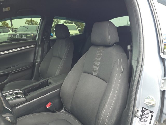 Used 2018 Honda Civic Sport image 12