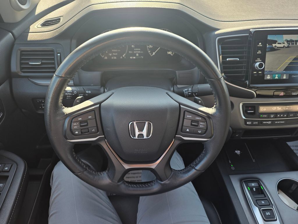 Certified 2025 Honda Ridgeline RTL image 16