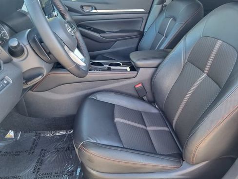 Certified 2025 Nissan Altima 2.5 SR FWD image 23