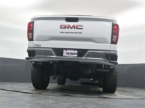 Used 2025 GMC Sierra 1500 Pro w/ Pro Value Package image 40