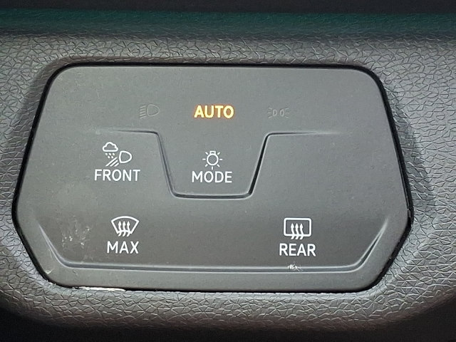 Used 2021 Volkswagen ID.4 Pro S RWD image 25