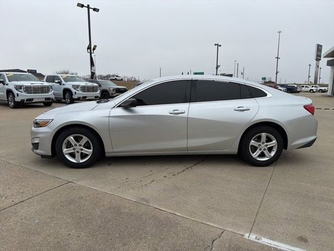 Used 2019 Chevrolet Malibu LS w/ LPO, Convenience Package 1 image 15