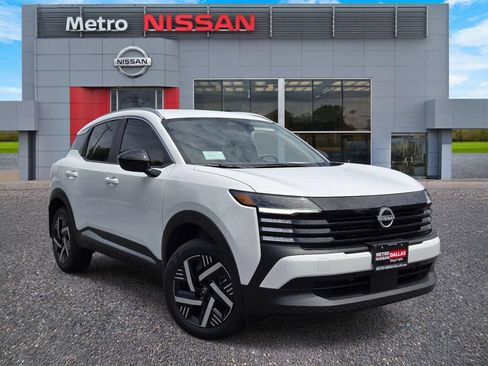 New 2026 Nissan Kicks SV w/ Cold Weather Package FWD image 1