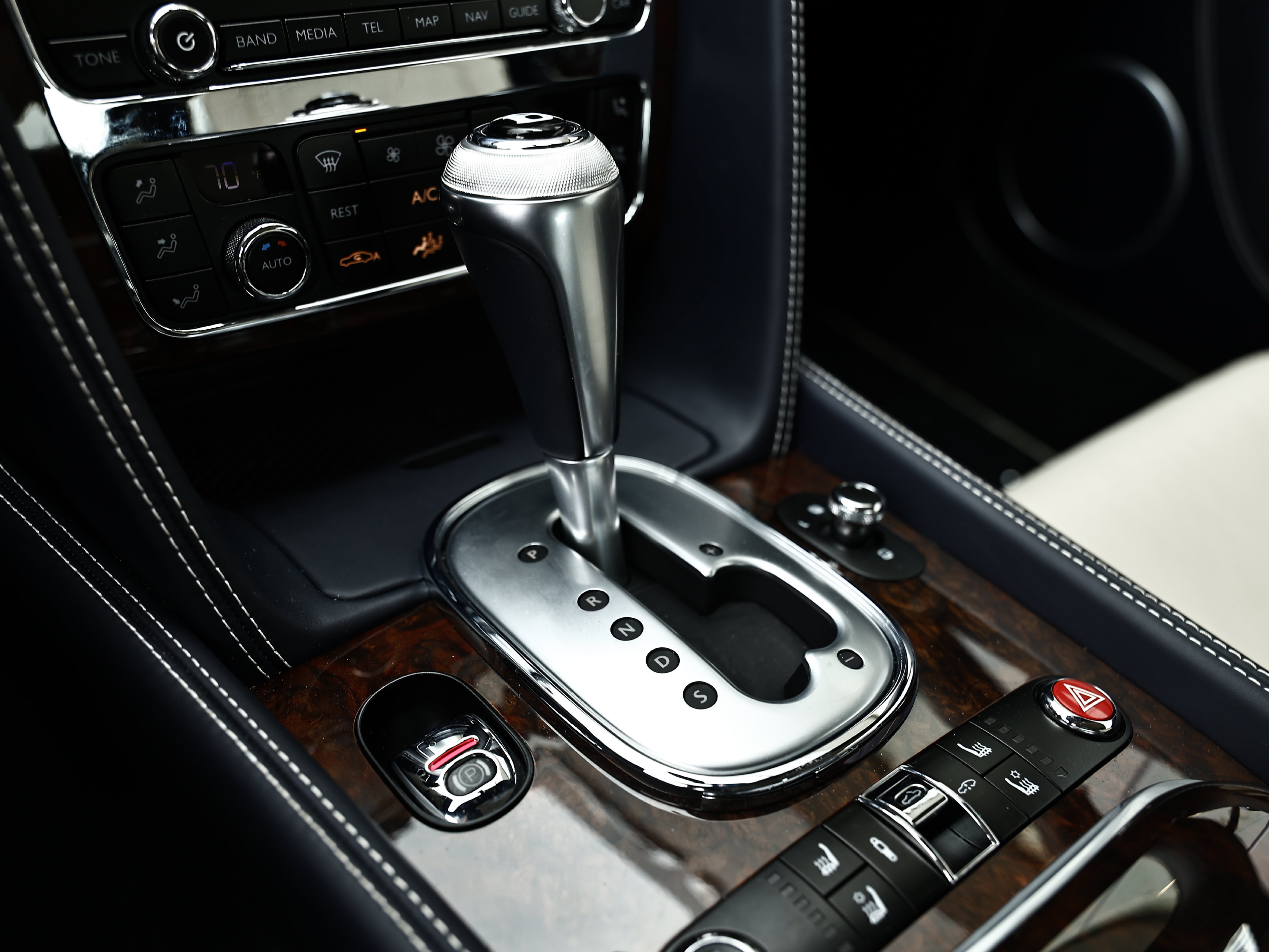 Used 2015 Bentley Continental GT AWD/4WD image 46