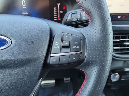 Used 2024 Ford Escape ST-Line w/ Tech Pack #1 image 16