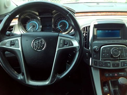 Used 2011 Buick LaCrosse CXL FWD image 14