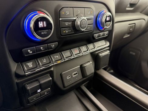 Used 2020 GMC Sierra 2500 Denali image 36