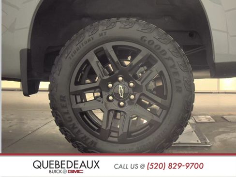 Used 2024 Chevrolet Silverado 1500 LT Trail Boss w/ LT Trail Boss Premium Package image 12