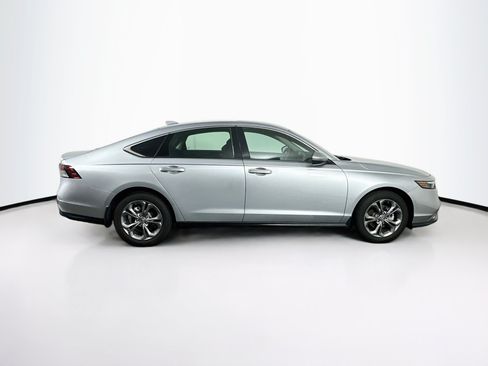 Used 2024 Honda Accord EX image 10