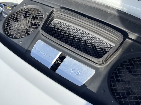 Certified 2015 Porsche 911 Carrera 4S image 35