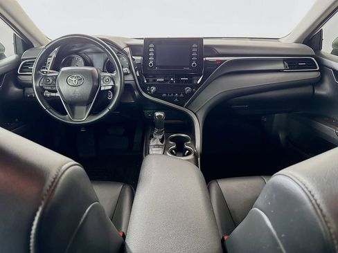 Certified 2023 Toyota Camry SE FWD image 3
