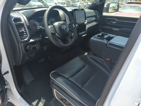 Used 2025 RAM 1500 Laramie AWD/4WD image 10