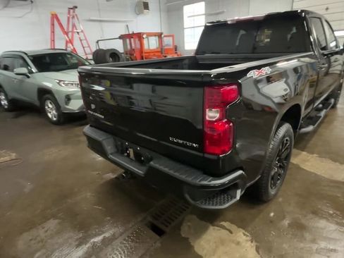 Used 2024 Chevrolet Silverado 1500 Custom AWD/4WD image 5