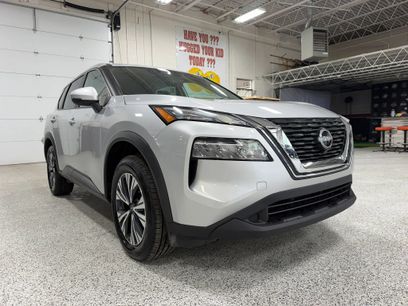 Used 2022 Nissan Rogue SV
