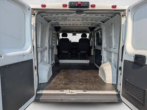 Used 2018 RAM ProMaster 1500 w/ Premium Appearance Group FWD image 6