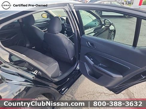 Certified 2023 Nissan Altima 2.5 SV w/ SV Premium Package AWD/4WD image 28