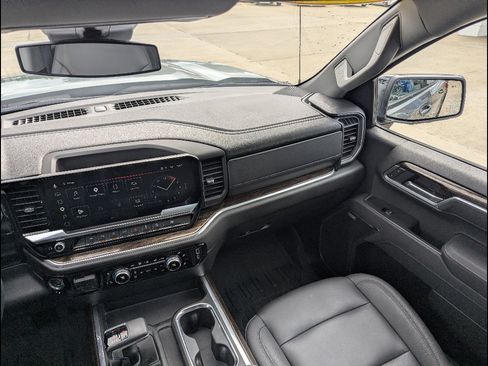 Used 2025 GMC Sierra 1500 Elevation w/ Elevation Premium Package AWD/4WD image 27