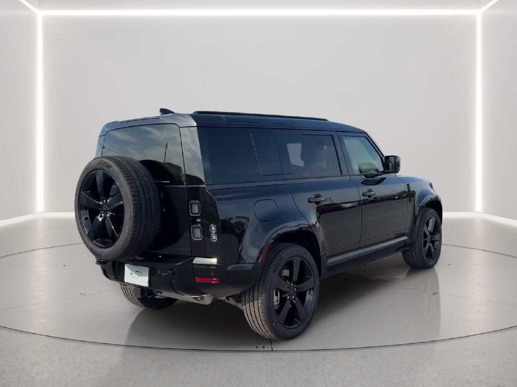New 2026 Land Rover Defender 110 X-Dynamic SE AWD/4WD image 5