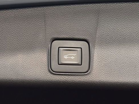 New 2025 Chevrolet TrailBlazer LT w/ Convenience Package image 18