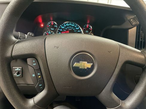 Used 2023 Chevrolet Express 2500 w/ Driver Convenience Package image 15