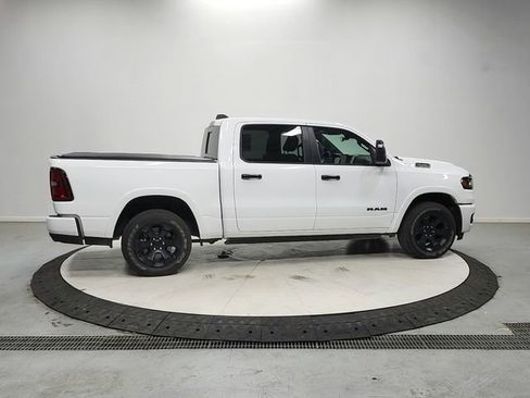Used 2025 RAM 1500 Big Horn AWD/4WD image 8