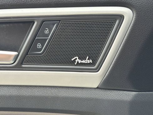 Certified 2023 Volkswagen Atlas Cross Sport SEL Premium R-Line AWD/4WD image 10