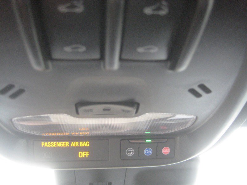 Used 2026 Chevrolet Trax RS w/ Sunroof Package FWD image 27
