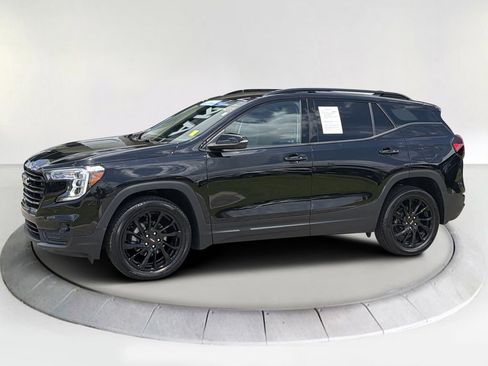 Used 2024 GMC Terrain SLT w/ Tech Package AWD/4WD image 1