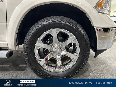 Used 2018 RAM 1500 Laramie w/ Convenience Group AWD/4WD image 12