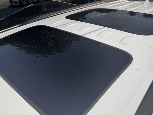 Certified 2023 Chevrolet Traverse RS w/ LPO, Floor Liner Package AWD/4WD image 9