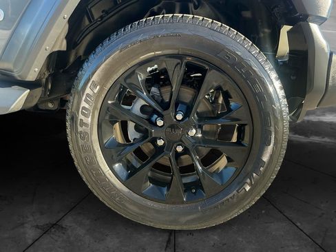 Used 2020 Jeep Wrangler Sport image 14