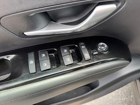 Used 2023 Hyundai Tucson Limited AWD/4WD image 18