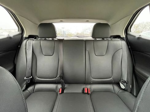 Used 2024 Buick Encore GX Sport Touring image 26