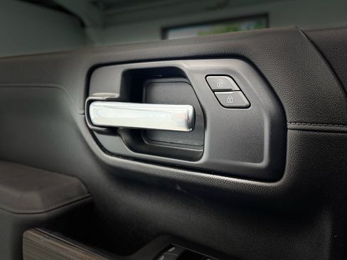 Used 2019 Chevrolet Silverado 1500 LT w/ All-Star Edition AWD/4WD image 16