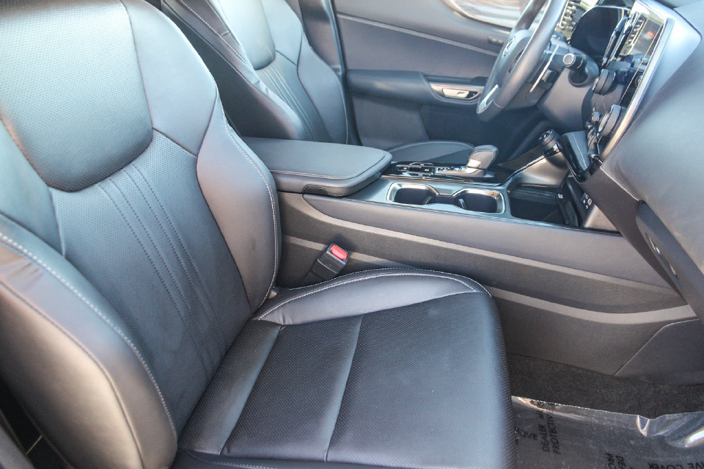 Certified 2025 Lexus NX 250 FWD w/ Premium Package image 18