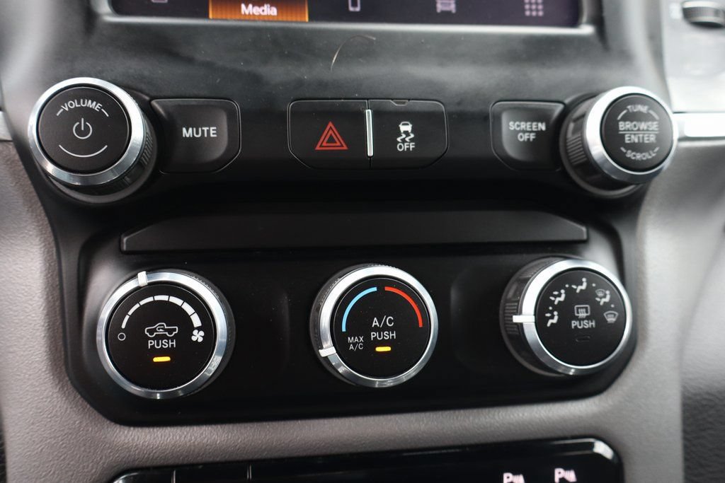 Used 2024 RAM 2500 Big Horn w/ Off Road Package AWD/4WD image 30