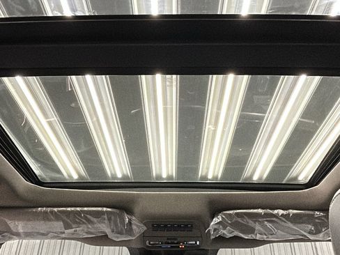 Used 2026 Ford F450 Platinum w/ Platinum Plus Package image 36