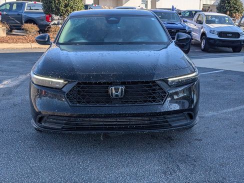 Used 2023 Honda Accord LX image 3