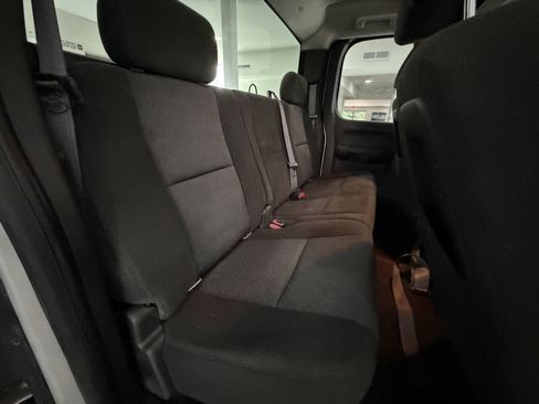 Used 2011 Chevrolet Silverado 1500 LT AWD/4WD image 17