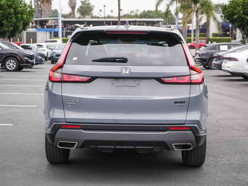 Used 2024 Honda CR-V Sport Touring image 8