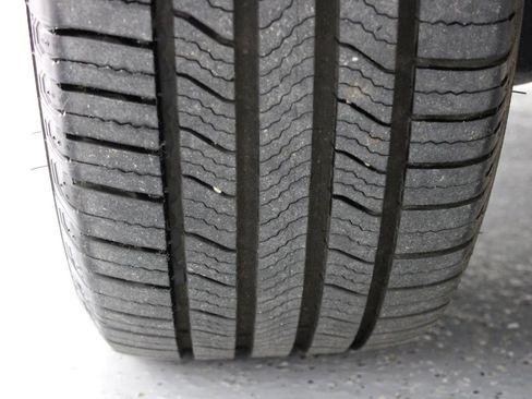 Used 2021 Lexus RX 450h AWD w/ Premium Package image 87