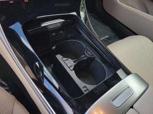 New 2026 Mercedes-Benz CLE 300 4MATIC Coupe image 13