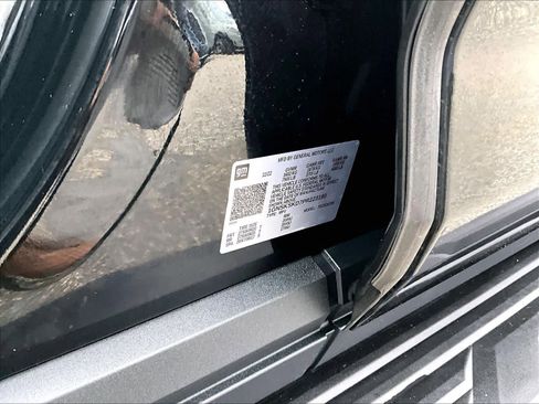 Used 2023 Chevrolet Tahoe Premier w/ Premium Package image 36