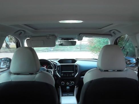 Used 2021 Subaru Forester Premium image 7