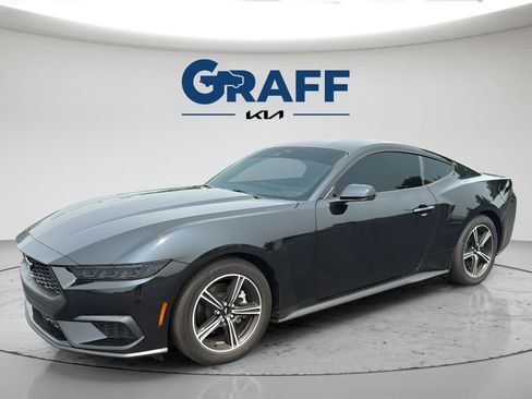 Used 2025 Ford Mustang Premium RWD image 2