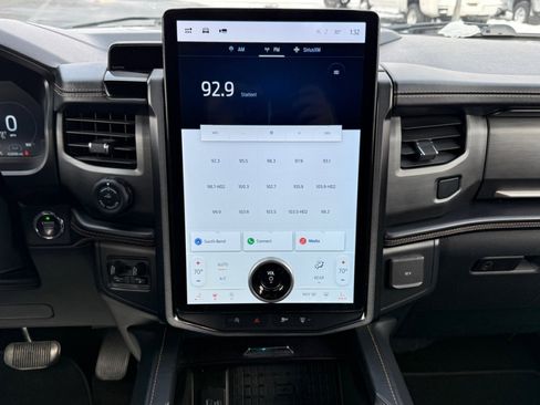 Used 2022 Ford Expedition Max Platinum image 23