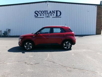 Used 2025 Hyundai Venue SEL